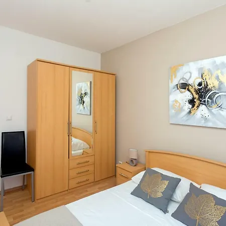 Hvar Harbor Luxury 흐바르