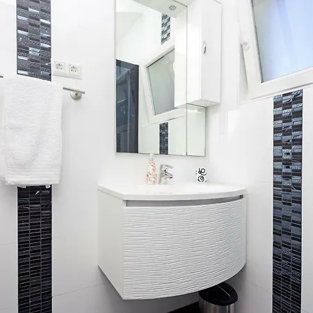 Hvar Harbor Luxury * 흐바르