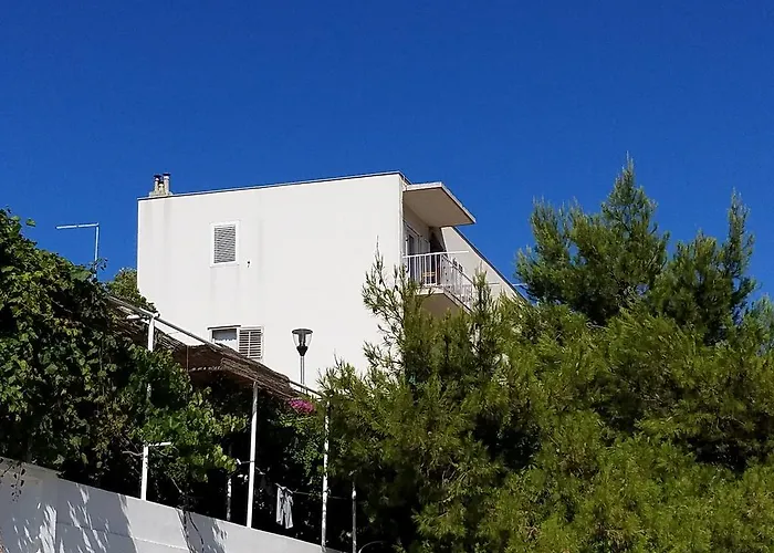 Hvar Harbor Luxury