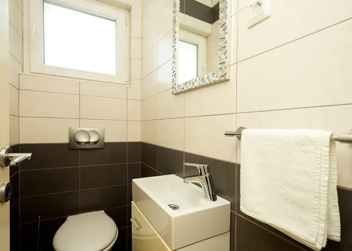 Hvar Harbor Luxury Apartament *