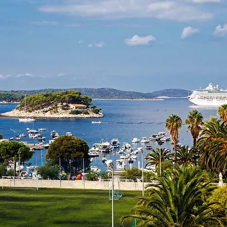 Hvar Harbor Luxury 公寓 赫瓦尔